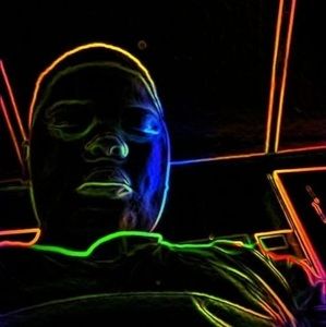 Meet your Posher, Kameron